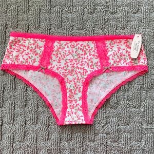 Victory Secret Hiphugger Panty